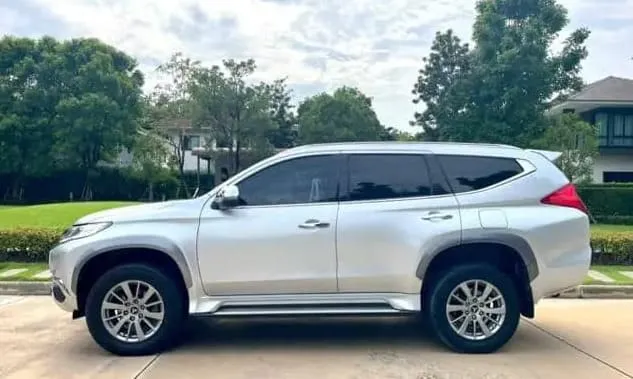 MITSUBISHI PAJERO 4X4